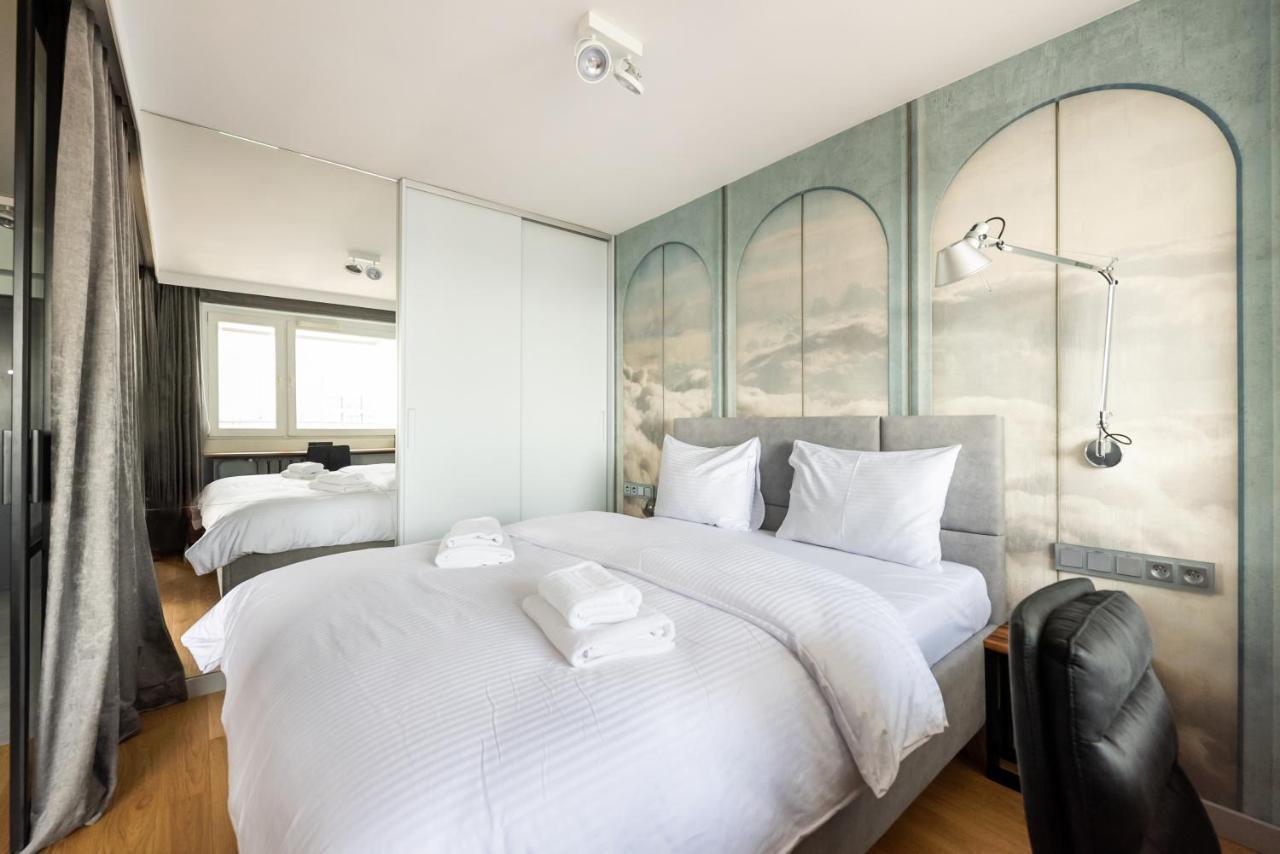 Central Panorama Apartment Chmielna 35 Warsaw Ngoại thất bức ảnh